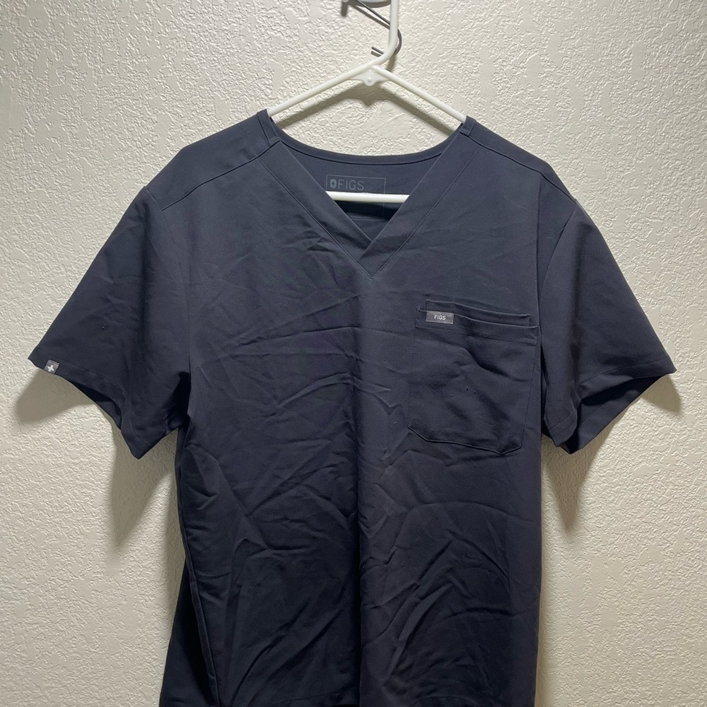 Figs Leon Slim Fit Short Sleeve Scrub Top